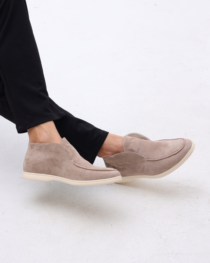 Biarritz High Suede Loafers