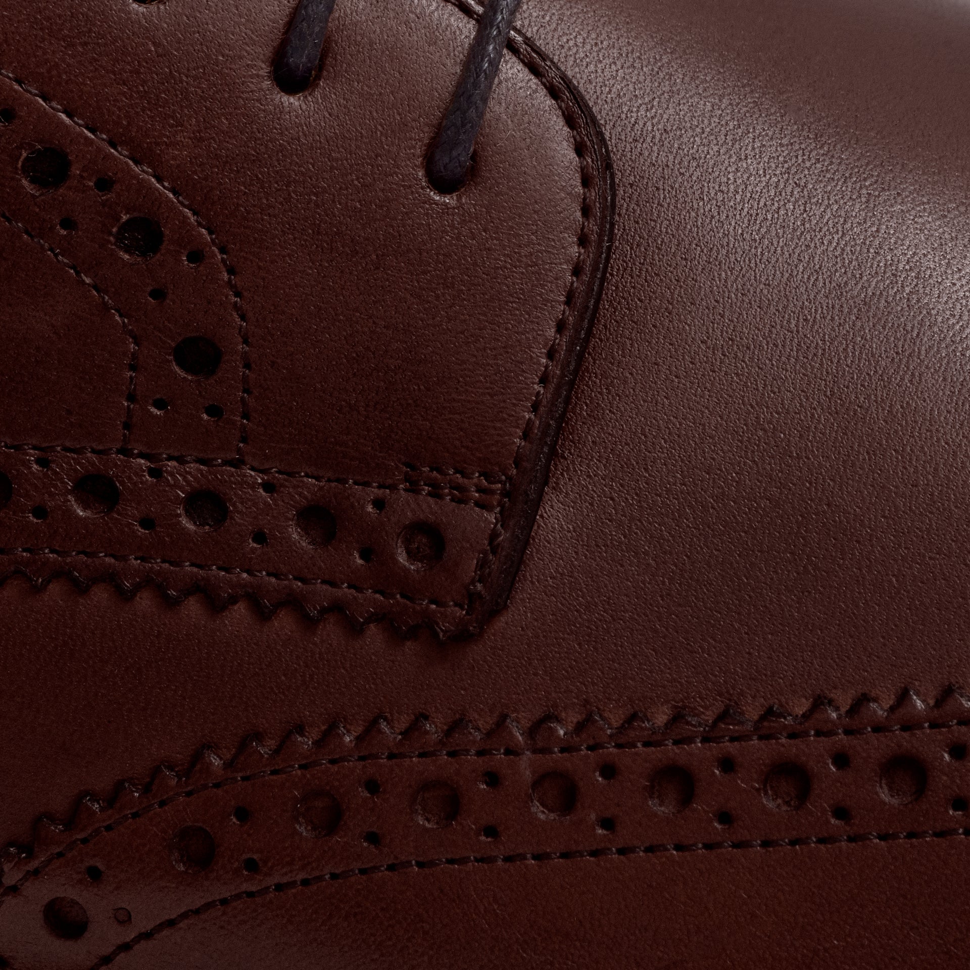 Gibson Wingtips